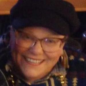 Meet your Posher, Beverly